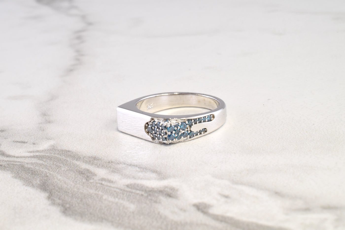 Blue Diamond Drip Ring V.2