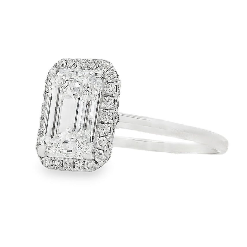 Emerald Diamond Engagement Ring 70952