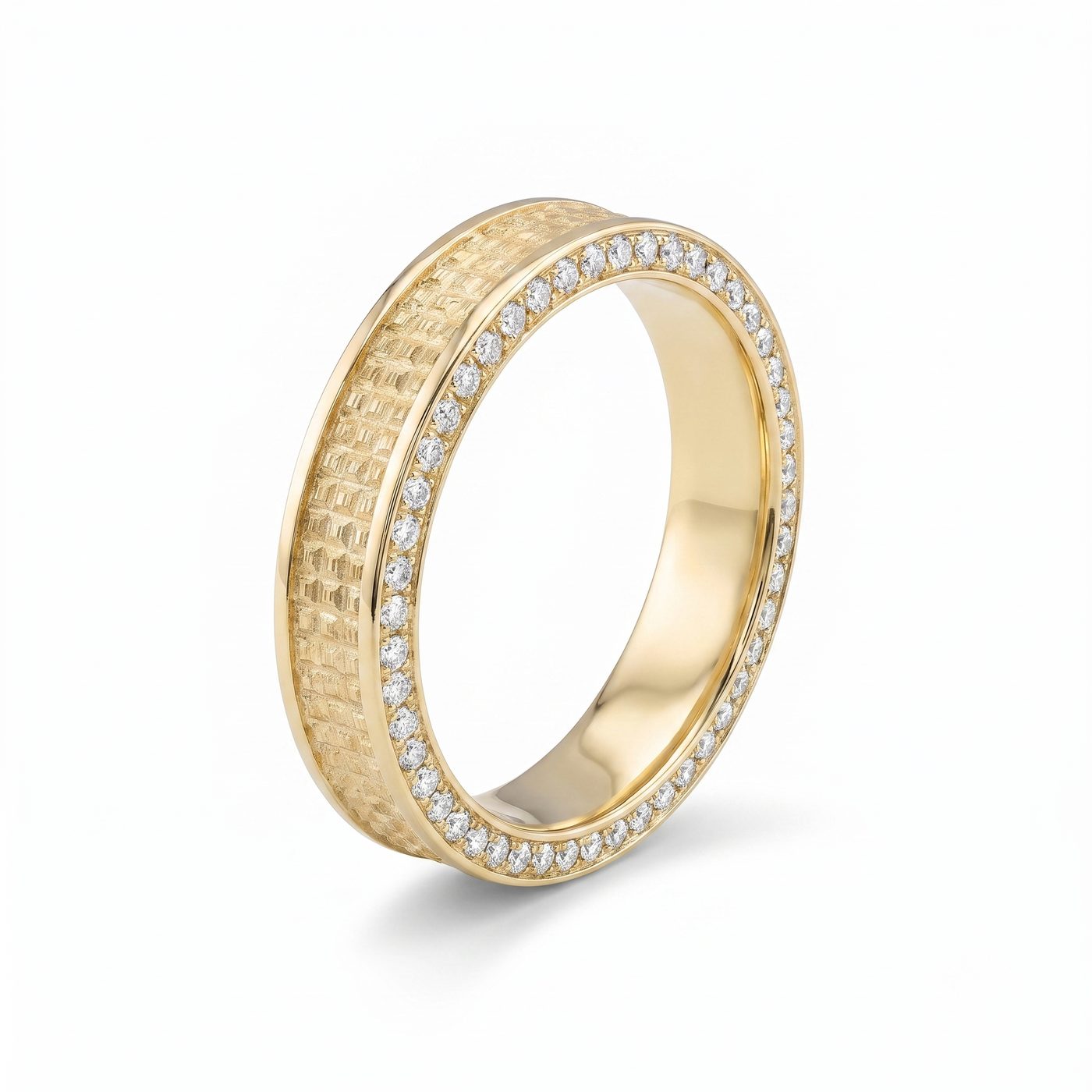 Gojard Ring 6mm W/ Diamonds