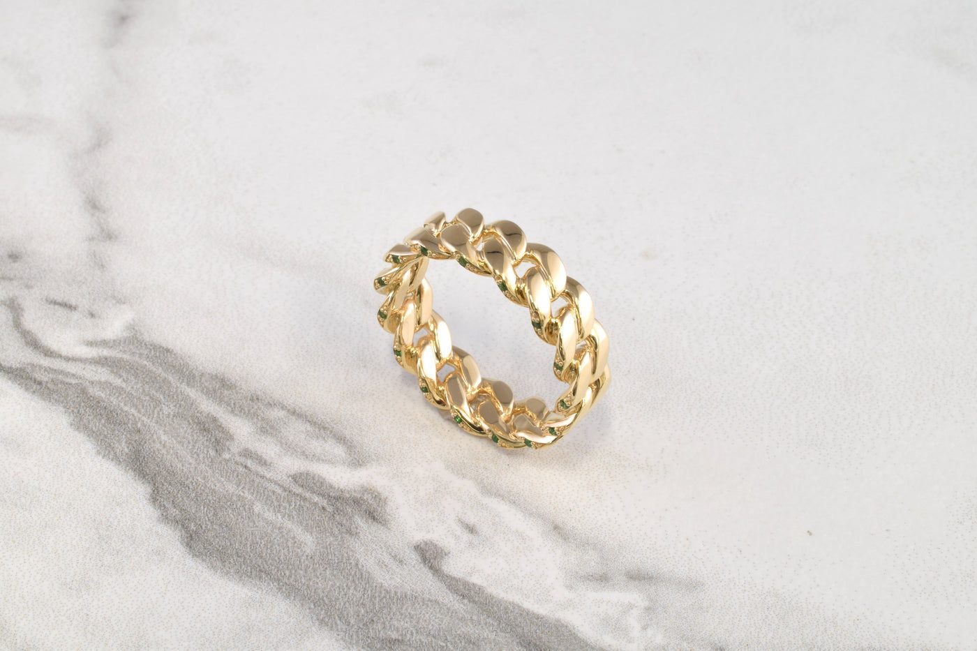 Hidden Cuban link ring V2 w/Tsavorite