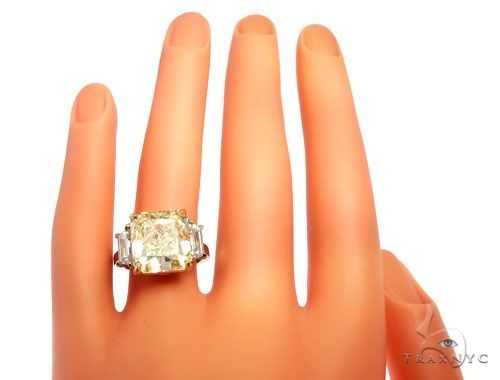 Sunrise Beam Diamond Engagement Ring 64463