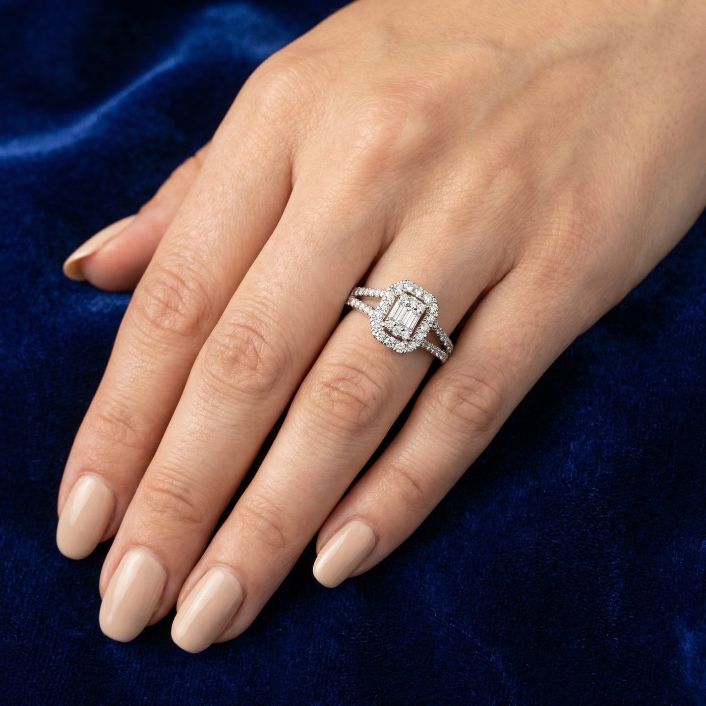 Baguette Diamond Engagement Ring 68761