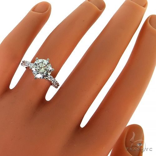 Round Diamond Engagement Ring 68566
