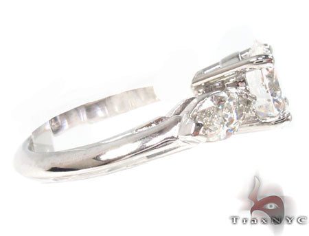 Ladies Diamond Dream Ring 32922
