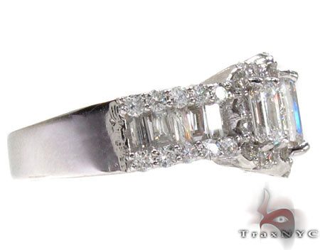 Ladies White Gold Diamond Ring 21040