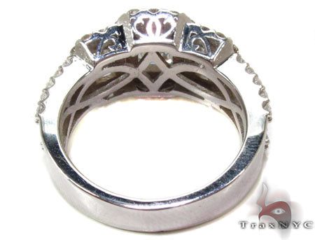 Ladies White Gold Diamond Ring 21040