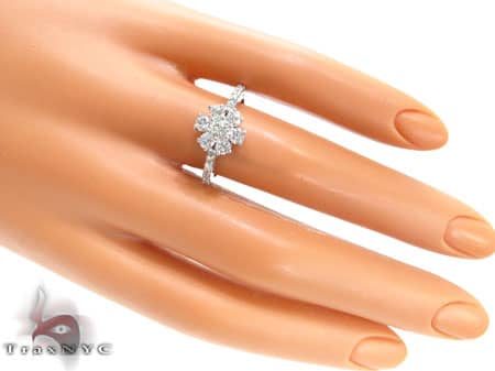 Flower Diamond Ring 17034