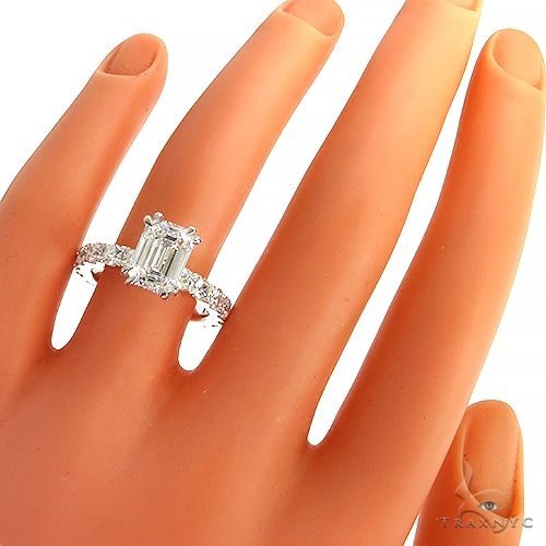 Emerald Diamond Engagement Ring (Lab) 68231