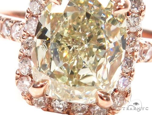 Cushion Cut Halo Diamond Engagement Ring 42900