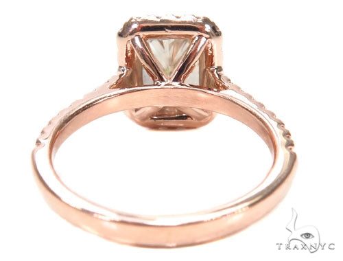 Cushion Cut Halo Diamond Engagement Ring 42900
