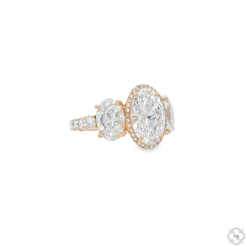 Oval Diamond Engagement Ring 70471
