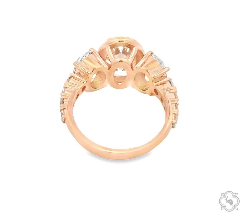Oval Diamond Engagement Ring 70471