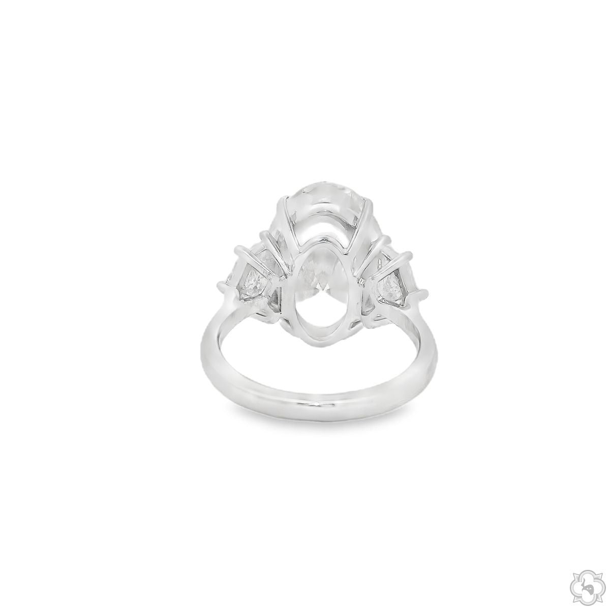 Oval Diamond Engagement Ring 70513
