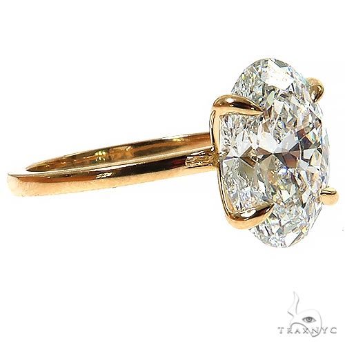 Oval Shape Diamond Engagement Ring 68838