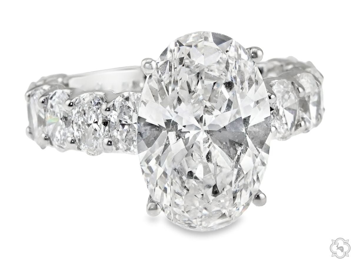 Oval Shape Diamond Engagement Ring 70617