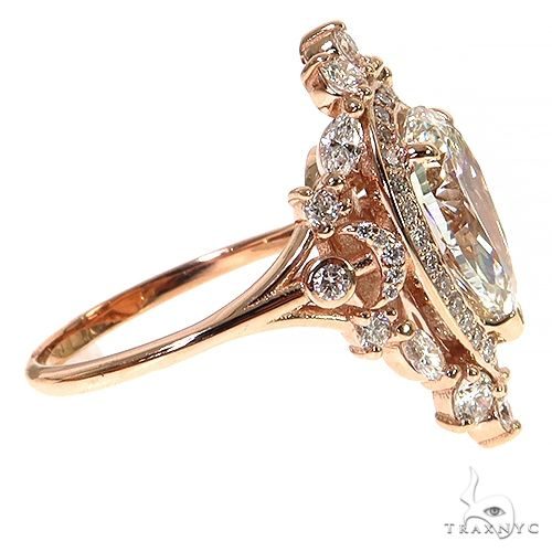 Pear Shape Diamond Engagement Ring (Lab) 68365