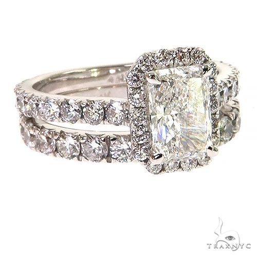 Radiant Cut Diamond Engagement Ring 68658