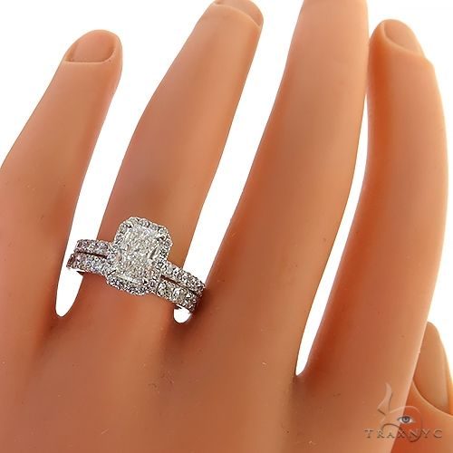 Radiant Cut Diamond Engagement Ring 68658