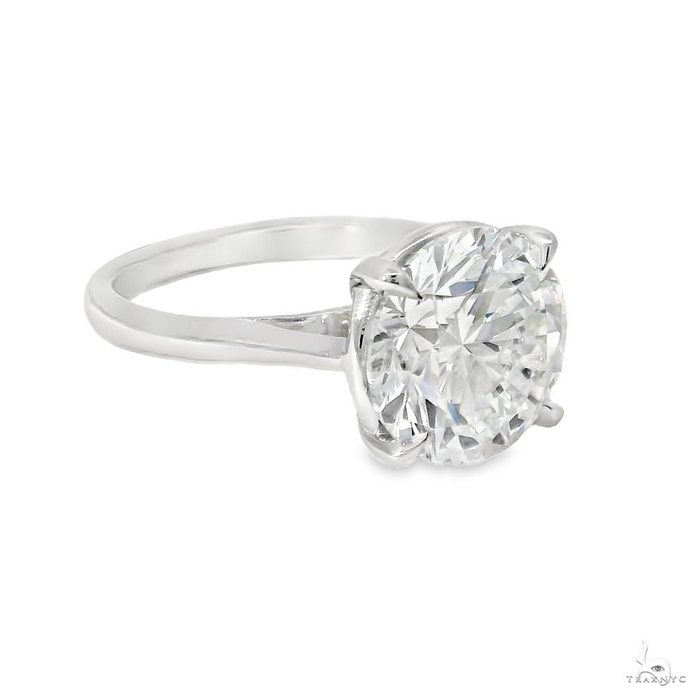 Solitaire Round Brilliant Diamond Engagement Ring 70120
