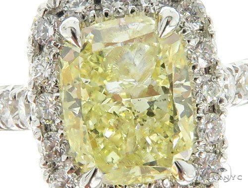 Cushion Cut Halo Diamond Engagement Ring Set 45619