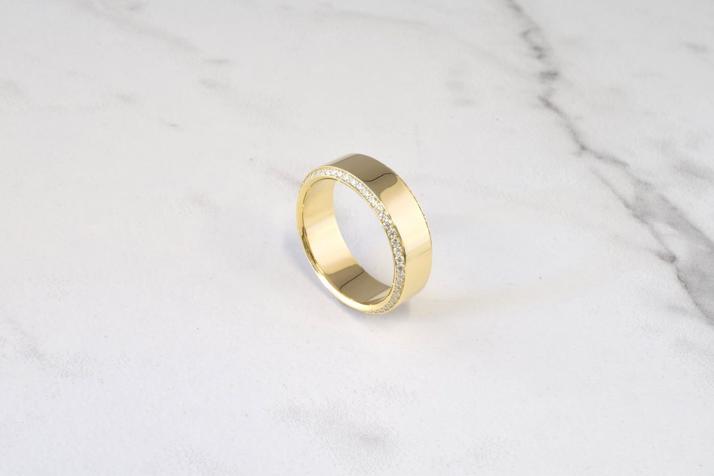 Smooth LUX Diamond Ring 8mm